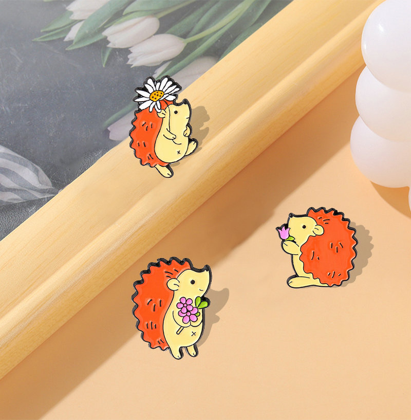 Hedgehog Musician Audience Ena - Embroidery Quilting review and price